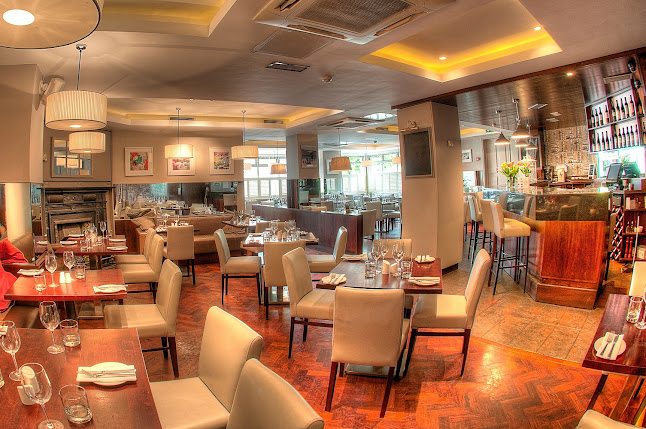 Silken Thomas & Accommodation - Hospitality and gastronomy