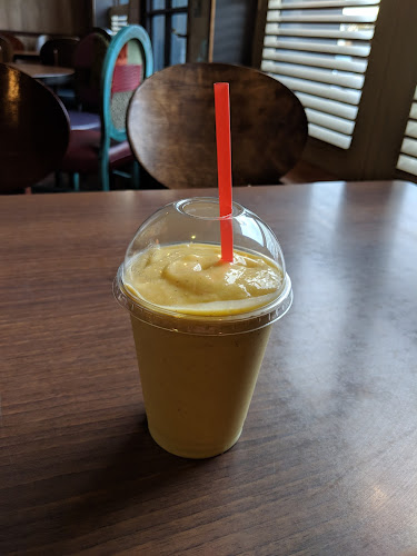 Comentarii opinii despre Street Side Cafe