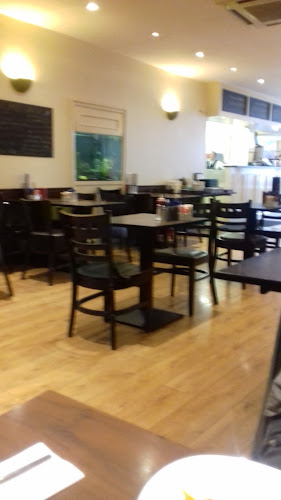 Comentarii opinii despre Noel‘s Restaurant & Takeaway