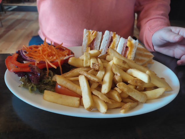 Comentarii opinii despre Kate Kearneys Cottage