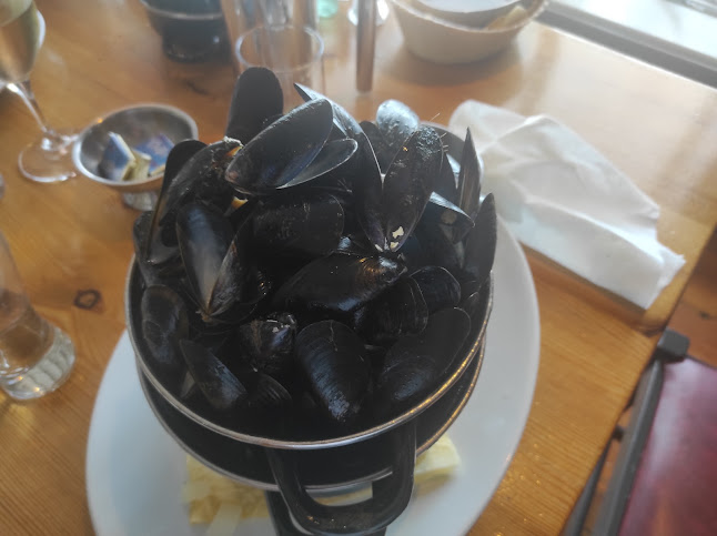 Mary Ann's Bar and Restaurant - Hospitality and gastronomy