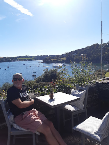 Hayes' Bar & Kitchen - Hospitality and gastronomy