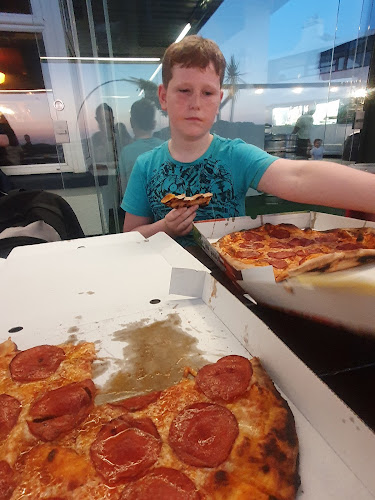 Pizza Stromboli - Hospitality and gastronomy