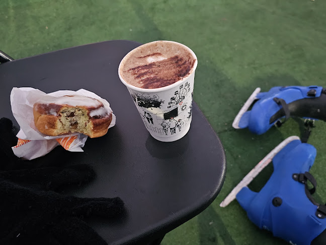 2 Cuirt na Tra, Upper Salthill Rd, Galway