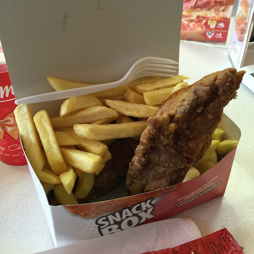 Comentarii opinii despre Supermac's & Papa John's