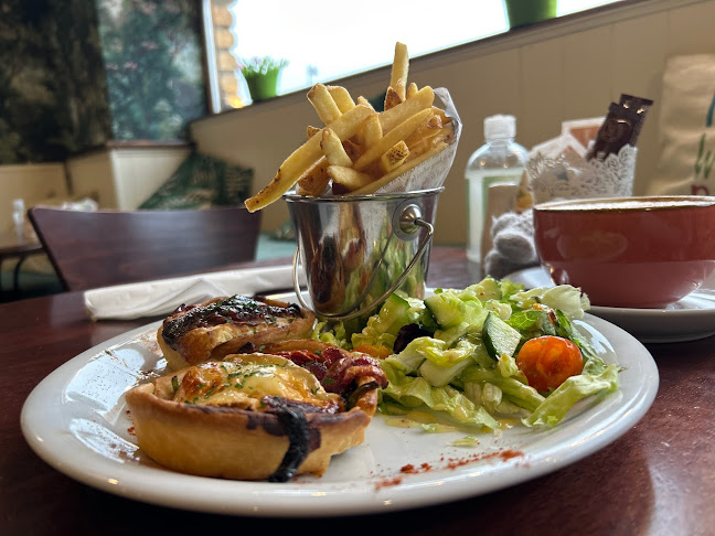 The Masons's Apron - Virginia