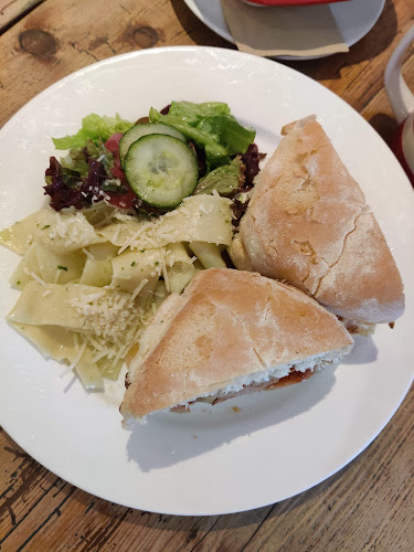 Rua Delicatessen - Hospitality and gastronomy