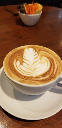 Unit 18, Crescent Shopping Centre, Dooradoyle, Limerick, V94 V0F2