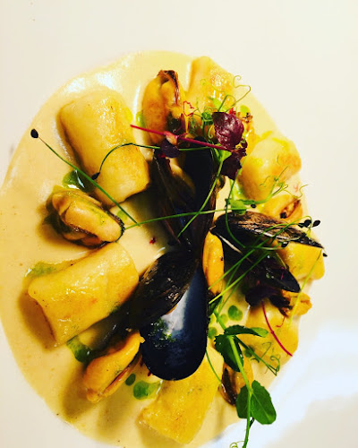 Comentarii opinii despre Kitty Kelly's