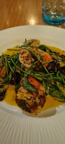 Oscars Seafood Bistro - Hospitality and gastronomy