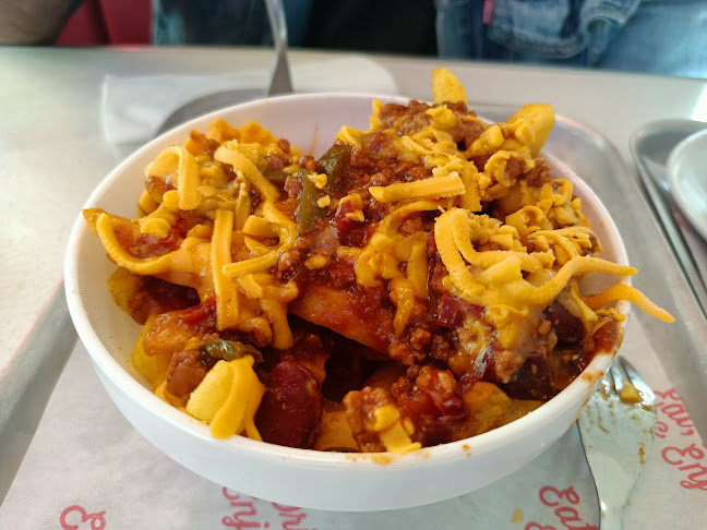 Eddie Rocket's - Hospitality and gastronomy