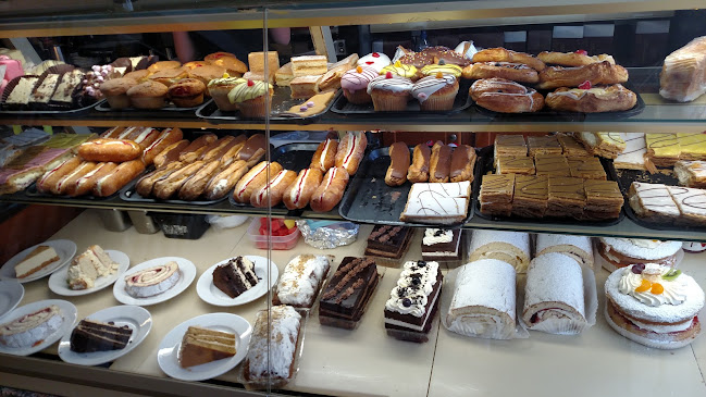 Opinii despre Marguerite's Bakery & Restaurant Killarney în Killarney - Hospitality and gastronomy