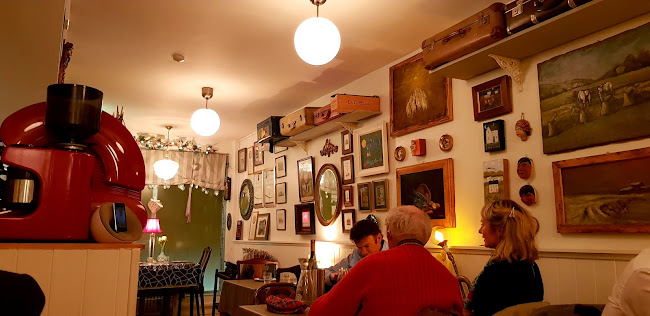 Comentarii opinii despre Urban Gruel