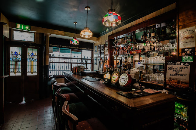 Dennehy's Bar - Hospitality and gastronomy