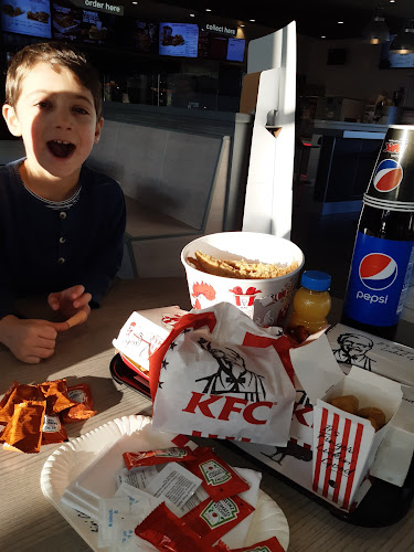 Opinii despre KFC Waterford - Ardkeen Retail Park în Waterford - Hospitality and gastronomy