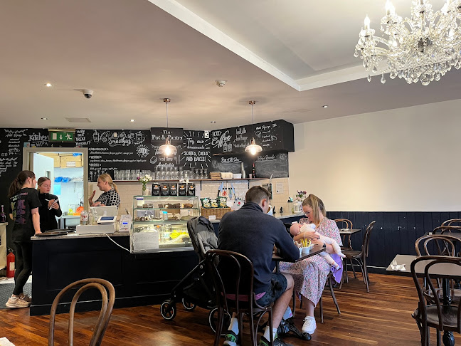 Comentarii opinii despre The Pot & Pantry