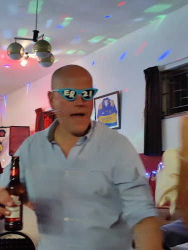 O 'Sullivans Bar - Hospitality and gastronomy