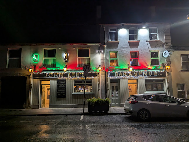 John Lee's Bar & Venue - Hospitality and gastronomy