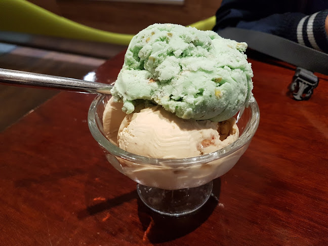 Vanilla & Co - Hospitality and gastronomy