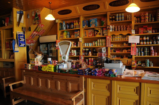 Leonard's Pub and Grocery - Lahardane