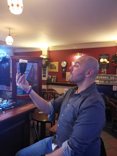 Opinii despre O'Driscolls Seaside Bar în Bray - Hospitality and gastronomy