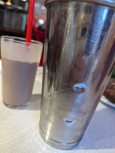 Comentarii opinii despre Eddie Rocket's