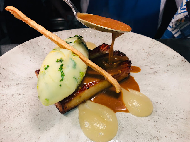 Oak Room Restaurant - Hospitality and gastronomy