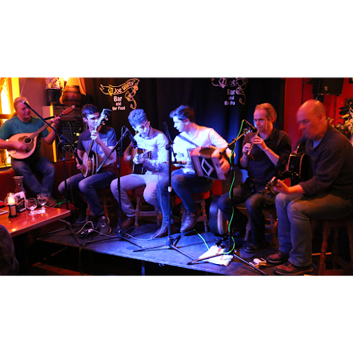 Joe Watty's Pub & Seafood Bar - Hospitality and gastronomy