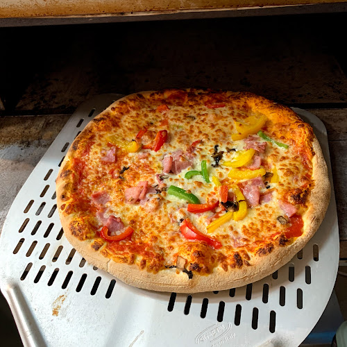 Amara's Takeaway Elphin