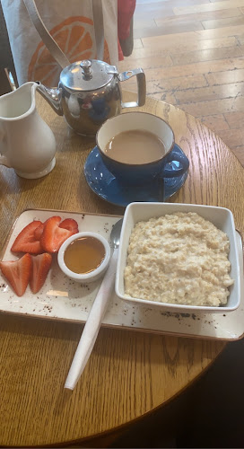 Quigleys Cafe, Bakery & Deli - Hospitality and gastronomy