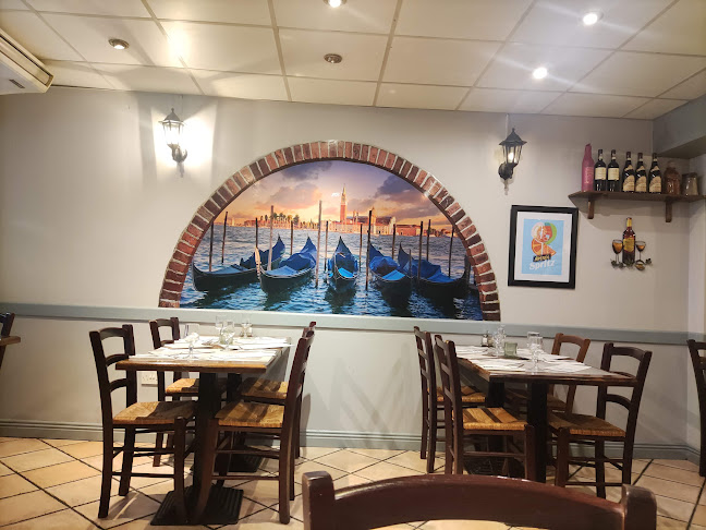 Al Muretto Restaurant