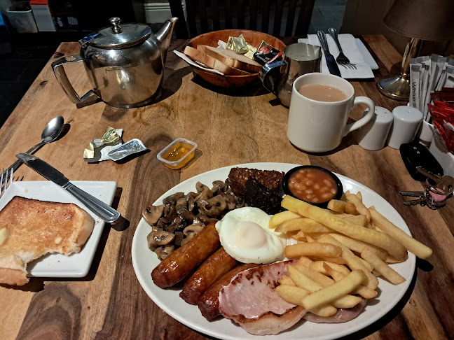 McHughs Traditional Pub & Restaurant - Galway