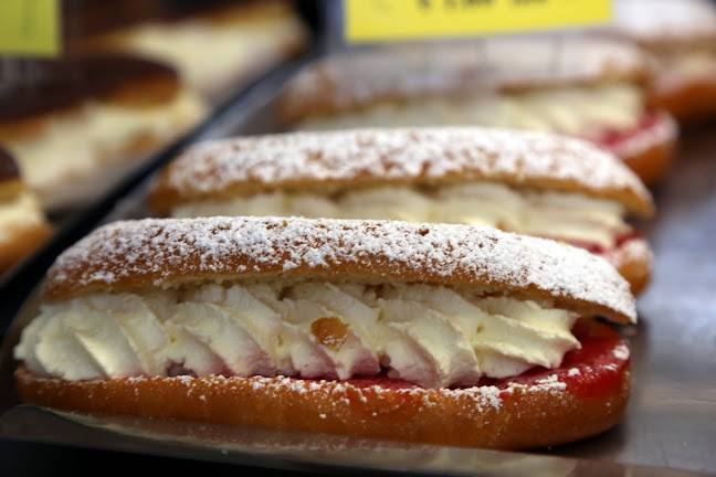 Courtney's Bakery - Dingle