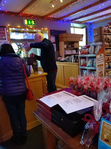 Comentarii opinii despre Kingdom Food and Wine Store