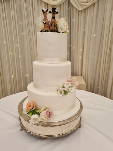Bernadette Kennelly - Wedding Cakes Specialist - Navan