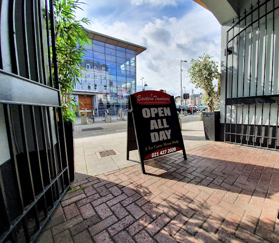 Emmett Pl, Centre, Cork