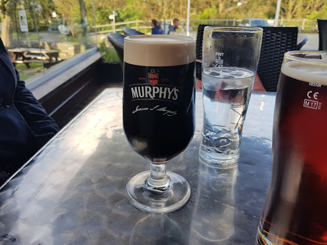 Comentarii opinii despre Joe Watty's Pub & Seafood Bar