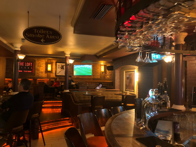 Comentarii opinii despre Seven Bridgestreet