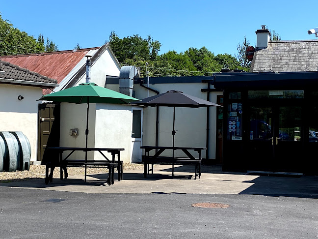 Setrights Cross, Laghile, Cratloe, Co. Clare, V95 T1XT