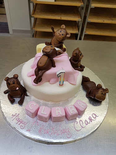 Comentarii opinii despre Celebration Cakes & Healys Bakery