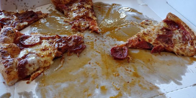 Comentarii opinii despre Apache Pizza Ennis