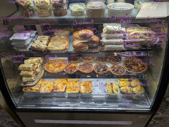 Comentarii opinii despre The Holly Tree