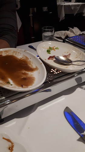 Amber Court Chinese Restaurant - Hospitality and gastronomy