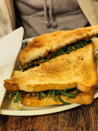 Opinii despre O'Brien's Irish sandwich Cafe Crescent SC în Limerick - Hospitality and gastronomy