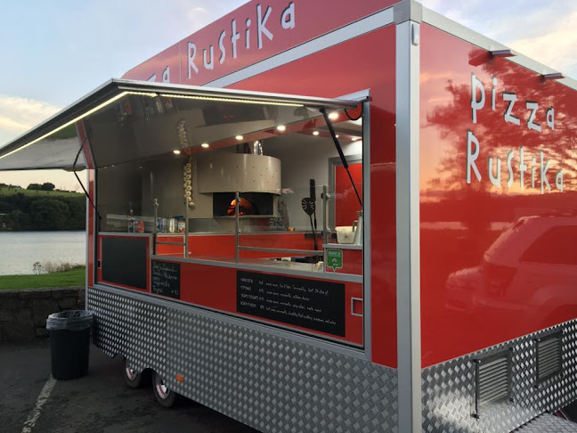 Pizza Rustika - Hospitality and gastronomy