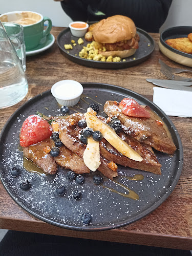 Catalyst Cafe - Florence Villas - Bray