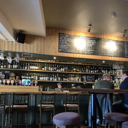 2 Henry St, Galway, H91 E271