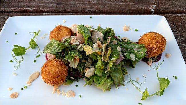 Byrne & Woods Bar & Restaurant - Bray