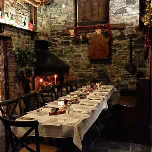 The Seven Arches | Navan Bar & Restaurant - Navan