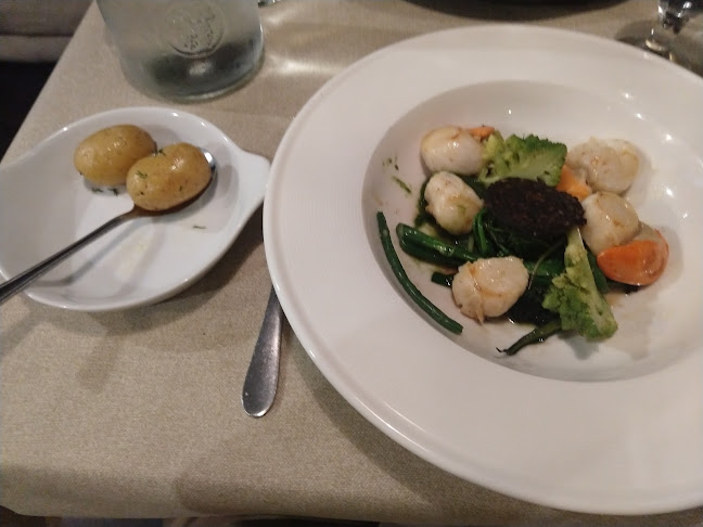 An Port Mór Restaurant - Hospitality and gastronomy